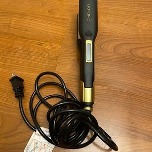 Bio Ionic Flat Iron
